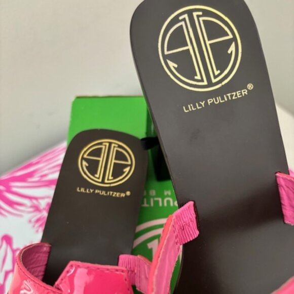 LILLY PULITZER PRINCESS PINK PATENT LEATHER SLIDES - Picture 3 of 6